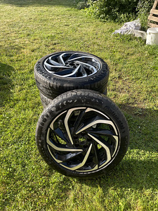 Peugeot Citroen 19” диски и шины (1 фото из 10)