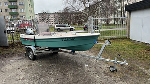 Kaater / MootorpaatTerhi 400 + Honda 10hp + treiler