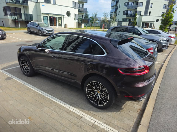 Müüa Porsche Macan valuveljed 20" koos rehvidega