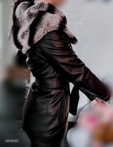 Кожанное пальто с мехом шиншиллы (фото #2)