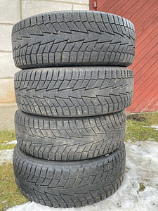 Hankook lamellrehvid 205/60 R16 (4tk) (4 foto / 4)