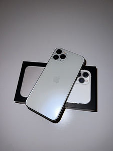 iPhone 11 pro + зарядное устройство/чехлы (5 фото из 5)