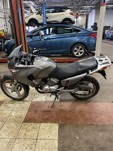 Honda varadero xl125 (4 foto / 5)