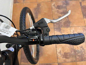 UUS jalgratas / НОВЫЙ велосипед HOGAN MTB 27.5 (6 фото из 8)