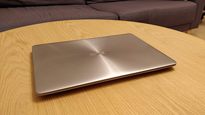 Lisa graafikakaardiga ASUS Zenbook UX310UQ (1 foto / 9)