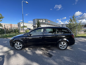 Opel Astra Wagon (4 фото из 15)