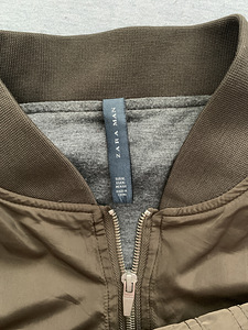 Ветровка Zara (2 фото из 2)