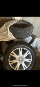 Veljed rehvidega VW touaregilt (3 foto / 3)