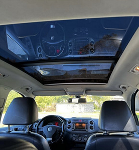 VW tiguan (6 фото из 8)