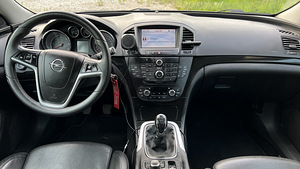 Opel Insignia Sports Tourer 2.0 118kW (7 foto / 10)