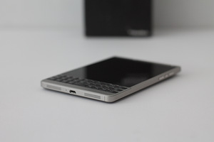 Uus Blackberry Passport, ainulaadne Silver Edition (6 foto / 10)