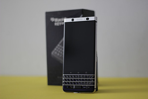 Tippklassi Blackberry Keyone, uueväärne (4 foto / 10)