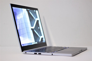 Google Pixel Chromebook i7/16GB RAM (9 foto / 10)