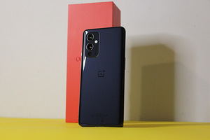 Võimas Oneplus 9 5G, uueväärne (2 foto / 9)