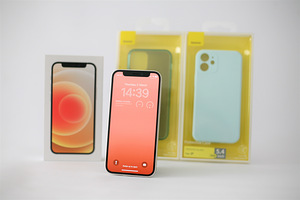 Uueväärne iPhone 12 mini, täiskomplektne (1 foto / 7)