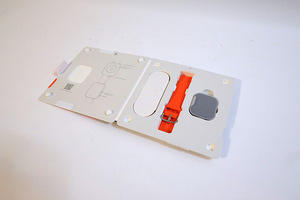 UUS Nothing (Phone) Watch Pro (6 foto / 8)