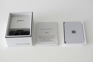 UUS Ainulaadne Microsoft Surface Duo telefon (4 foto / 10)