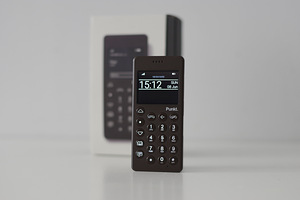 Ainulaadne Punkt. MP01 telefon, täiskomplekt (2 foto / 4)
