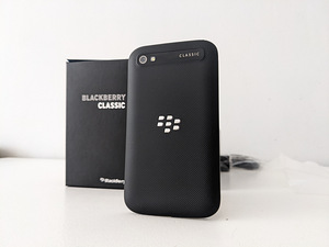 Uueväärne haruldane Blackberry Classic (2 foto / 5)