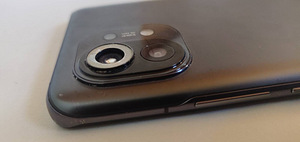 Xiaomi Mi 11 Ekraan katki/Varuosadeks (2 foto / 7)