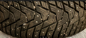 Hankook Winter I*Pike RS2 W429 205/55 R16 94T (1 foto / 2)