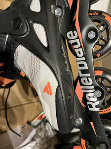 Nagu UUED. Rulluisud RollerBlade MACROBLADE 80 W (6 foto / 9)