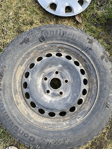 Müüa Volkswageni plekkveljed koos naastrehvidega! 15” (5 foto / 8)