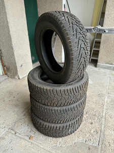 Зимние шины 195/65 R15 (1 фото из 2)