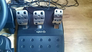 Mängurool Logitech G920 Xbox One & Pc + Manuaal käigukast (4 foto / 5)