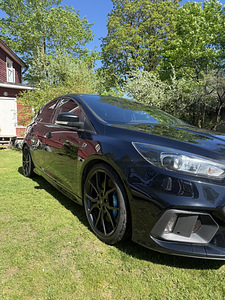 Ford focus rs (2 foto / 15)
