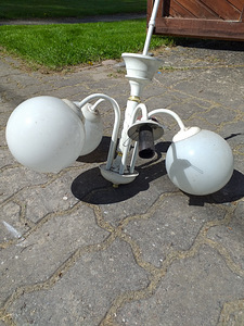 Vanaaegne lamp (1 foto / 3)