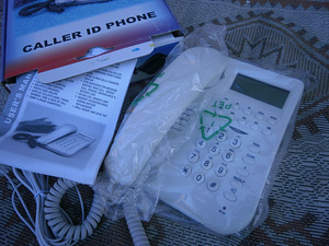 Telefon (2 foto / 2)