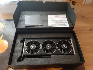 XFX Speedster MERC 308 AMD Radeon™ RX 6650 XT 8GB GDDR6 (2 foto / 4)