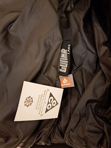 Nike ACG Therma-FIT ADV Lunar Lake Puffer Jacket (2 foto / 4)