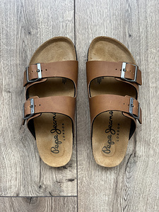 Plätud Pepe Jeans (suurus 38) (1 foto / 10)