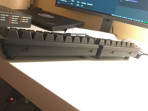 Mistel Barocco MD770 Mech Split Ergo Cherry MX Silent Red (7 foto / 10)