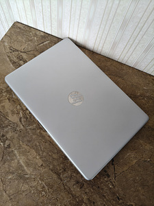 Продам Ноутбук HP Laptop 15s-eq0xxx (1 фото из 7)