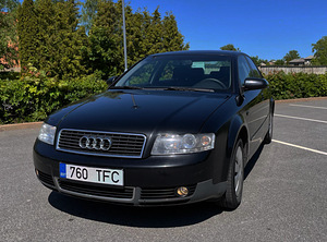 Audi A4 B6 (2 фото из 11)