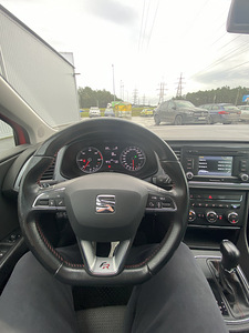 Seat Leon FR 2.0 TDi 135kw (13 foto / 15)