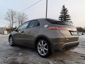 Honda civic (4 foto / 9)