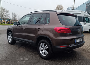 VW TIGUAN 1.4 90kw (3 foto / 13)