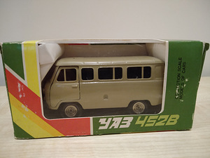 Mudelauto UAZ 1:43 cccp aegadest (1 foto / 1)