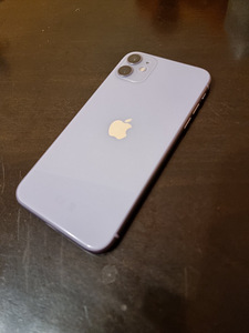 iPhone 11 (64GB) (1 foto / 3)