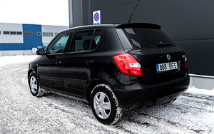 Skoda Fabia 1.2 2010 (3 foto / 15)