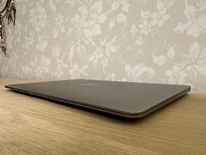 Macbook Air M1 2020 (5 foto / 9)
