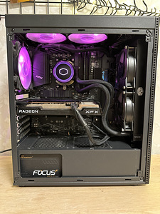 Ryzen 5 5600x/RX 6600 (2 foto / 3)