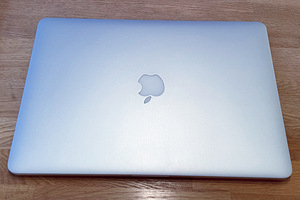 Apple MacBook Pro 15 дюймов (середина 2014 г.) (1 фото из 3)