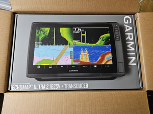 Garmin ECHOMAP Ultra 2 16" 162sv с датчиком GT56UHD-T (1 фото из 4)