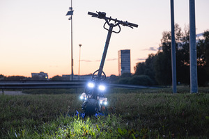 Elektritõukeratas Dualtron Thunder (2 foto / 10)