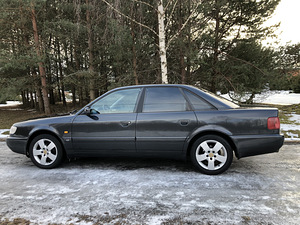 Audi A6 C4 1.9TDI (7 foto / 15)